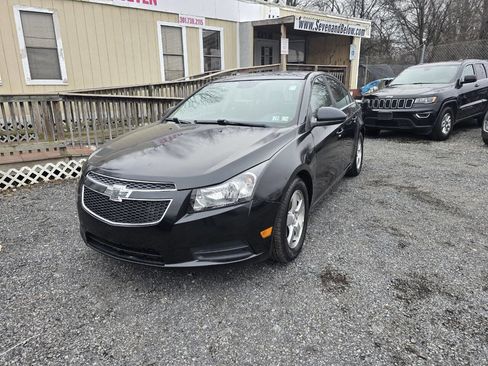 Used 2014 Chevrolet Cruze LT image 4