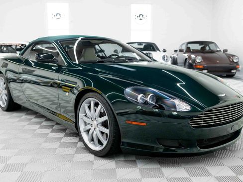 Used 2006 Aston Martin DB9 Volante RWD image 12