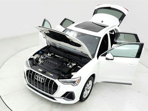 Used 2025 Audi Q3 2.0T Premium AWD/4WD image 21