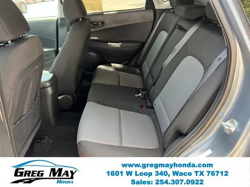 Used 2018 Hyundai Kona SEL AWD/4WD image 18