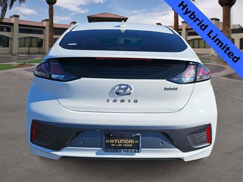 Used 2020 Hyundai Ioniq Limited image 7
