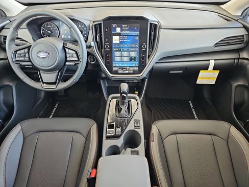 Certified 2025 Subaru Crosstrek 2.5i Limited w/ Crosstrek Mirror Package image 11