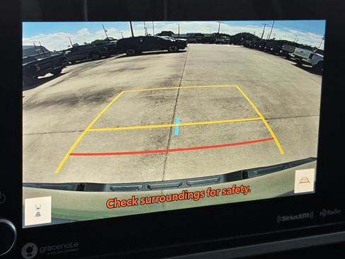 Used 2022 Toyota Tundra SR5 w/ SR5 Convenience Package AWD/4WD image 17