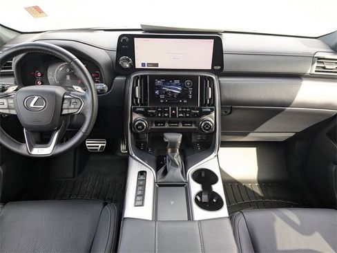 Used 2022 Lexus LX 600 F Sport w/ Accessory Package (Z1) image 15