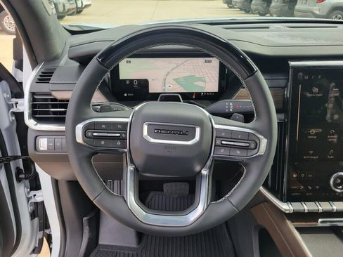 New 2026 GMC Acadia Denali Ultimate w/ LPO, Floor Liner Package image 12