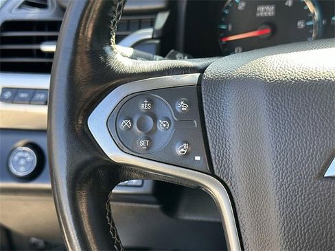 Used 2019 Chevrolet Suburban Premier w/ RST 6.2L Performance Edition image 36