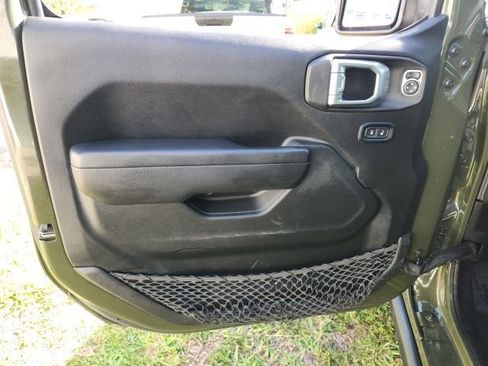 Used 2022 Jeep Gladiator Rubicon w/ Trailer Tow Package image 28