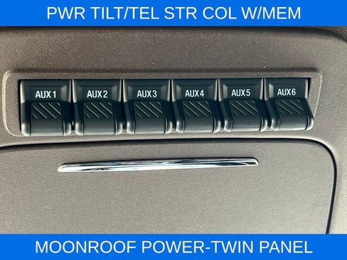 New 2025 Ford F350 King Ranch w/ Chrome Package image 16