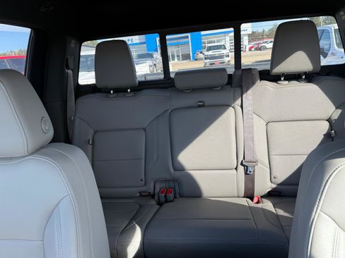 Used 2022 Chevrolet Silverado 1500 LTZ image 7