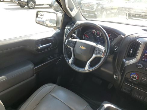 Used 2020 Chevrolet Silverado 1500 LT w/ All-Star Edition AWD/4WD image 17