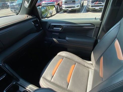 Used 2023 GMC Sierra 1500 AT4 w/ AT4 Preferred Package AWD/4WD image 29
