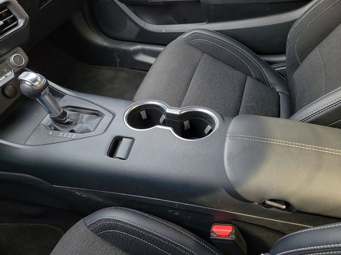 Used 2025 Ford Mustang GT image 20