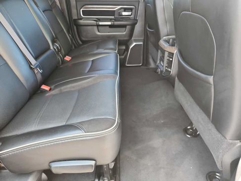 Used 2019 RAM 2500 Laramie AWD/4WD image 17