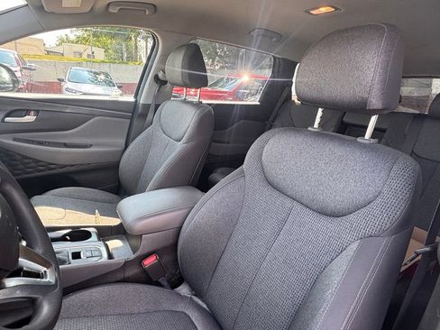 Used 2020 Hyundai Santa Fe SE AWD/4WD image 9