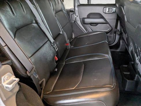 Used 2022 Jeep Wrangler Unlimited Rubicon 4xe w/ Cold Weather Group image 20