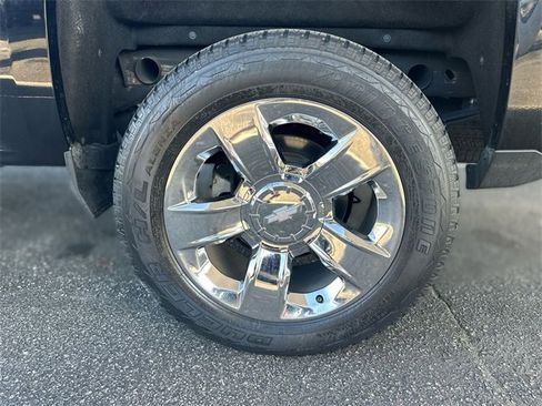 Used 2018 Chevrolet Silverado 1500 LTZ w/ Sport Package image 10