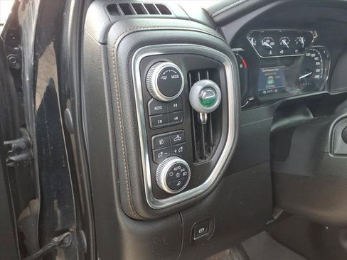Certified 2020 GMC Sierra 1500 AT4 image 13