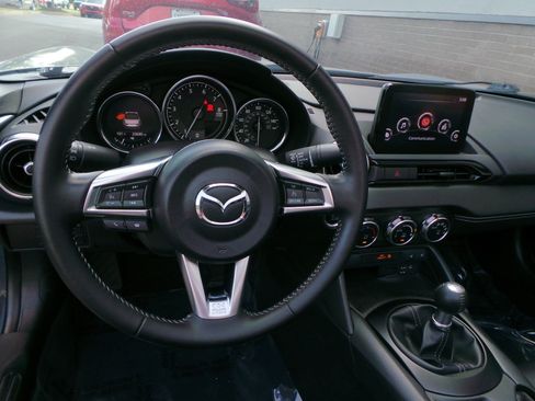 Certified 2021 MAZDA MX-5 Miata Grand Touring RWD image 28