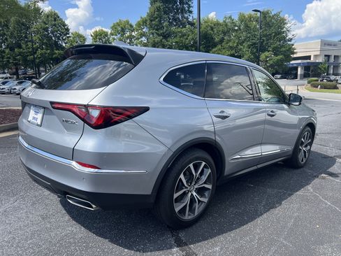Certified 2024 Acura MDX FWD w/ Technology Package image 6