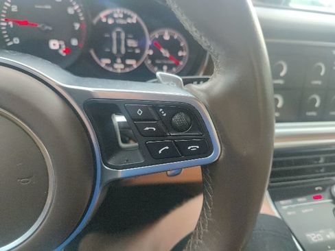 Used 2017 Porsche Panamera 4 AWD/4WD image 27