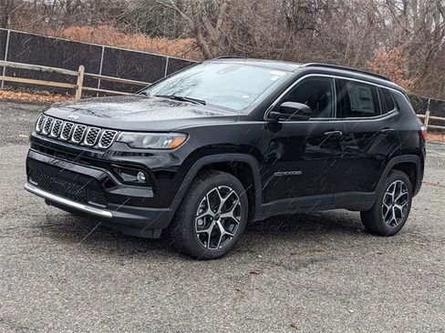 New 2025 Jeep Compass Limited w/ Sun & Sound Group image 5