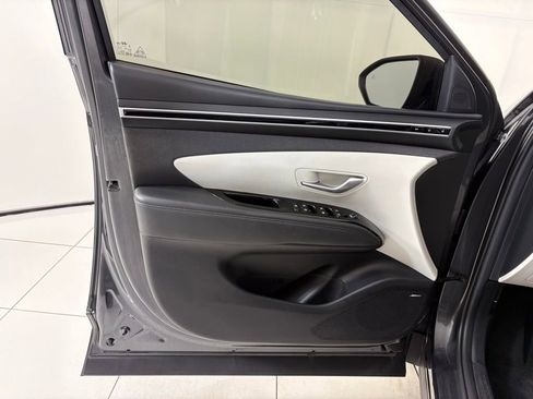Used 2024 Hyundai Tucson Limited FWD image 17