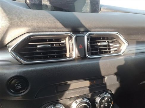 Used 2018 MAZDA CX-5 Sport image 17