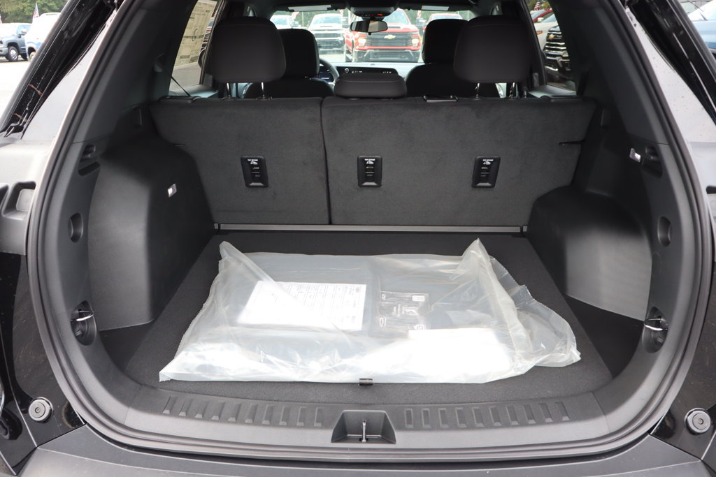 New 2027 Chevrolet Equinox LT FWD image 21