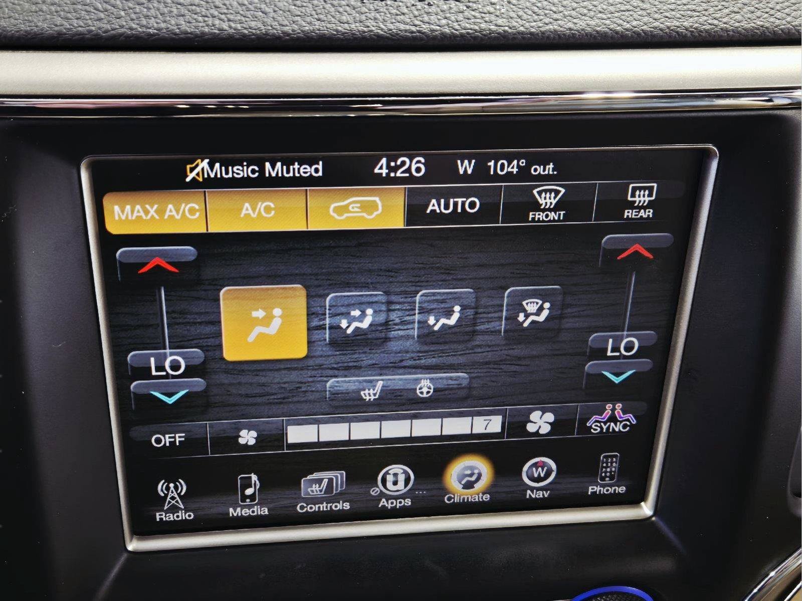 Used 2015 Jeep Grand Cherokee Limited AWD/4WD image 23