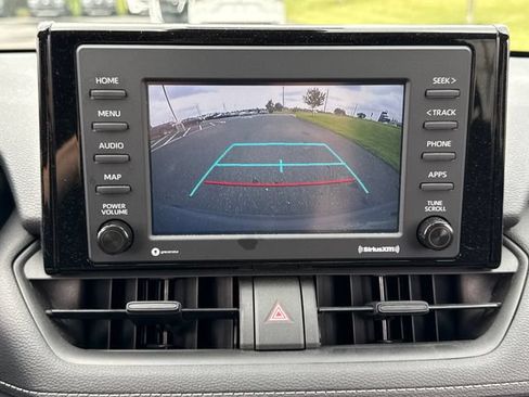 Used 2022 Toyota RAV4 LE AWD/4WD image 30