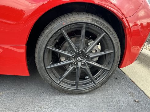 Used 2025 Toyota GR86 Premium RWD image 44