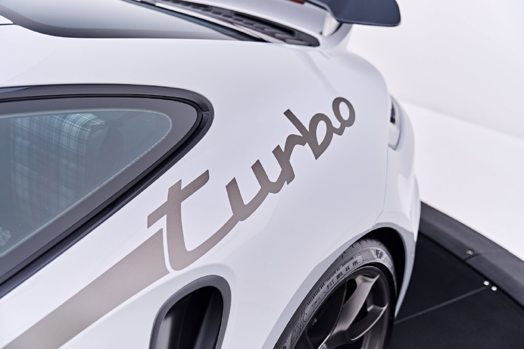 Used 2025 Porsche 911 Turbo S AWD/4WD image 30