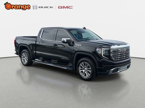 Used 2024 GMC Sierra 1500 Denali w/ Technology Package AWD/4WD image 1