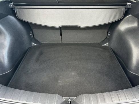 Certified 2025 Toyota Corolla Cross XLE FWD image 19