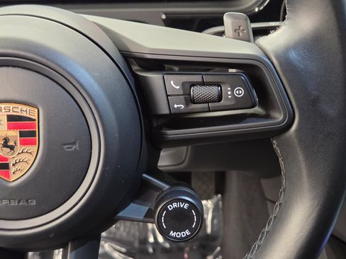 Certified 2024 Porsche Cayenne AWD/4WD image 18