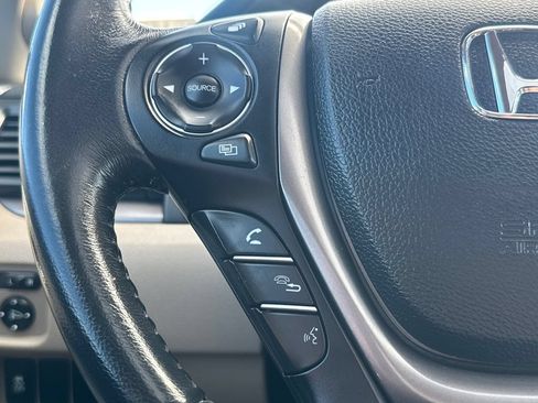 Used 2017 Honda Pilot EX-L image 19