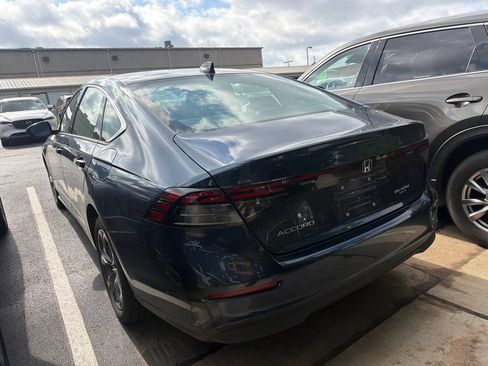 Used 2024 Honda Accord EX image 4