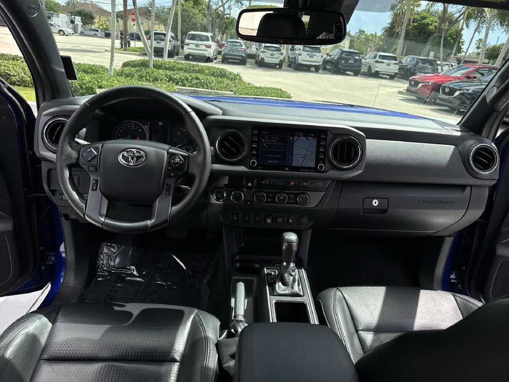 Used 2023 Toyota Tacoma TRD Off-Road w/ TRD Premium Off Road Package AWD/4WD image 36