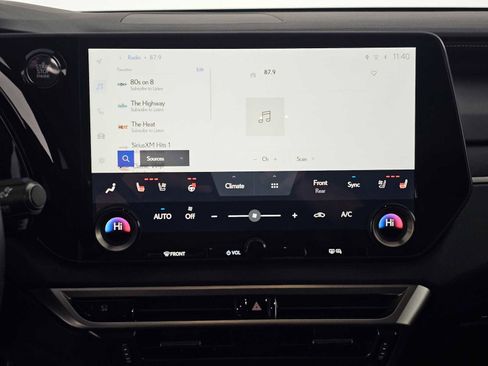 Used 2025 Lexus RX 350 Premium image 25