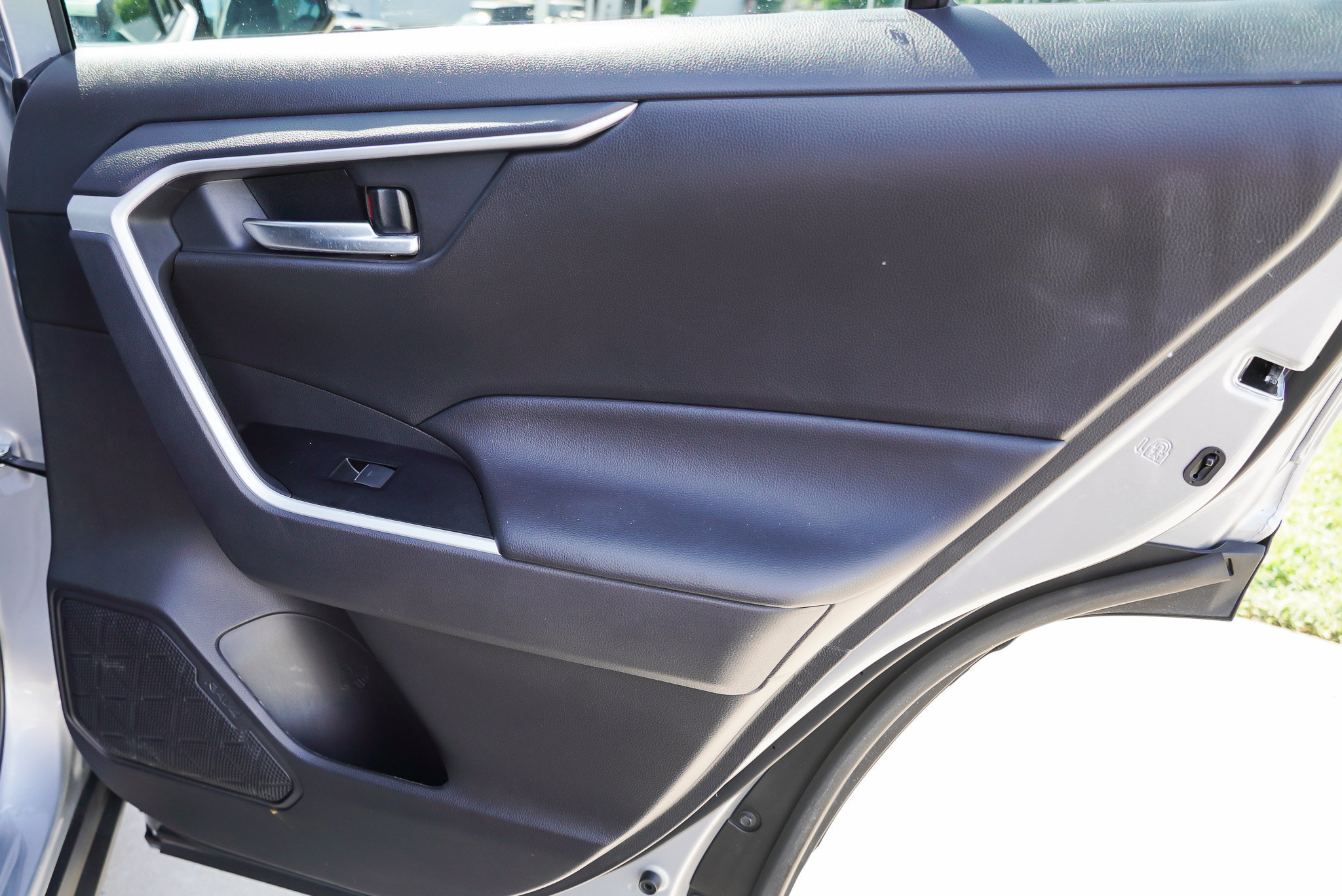 Certified 2025 Toyota RAV4 XLE AWD/4WD image 28