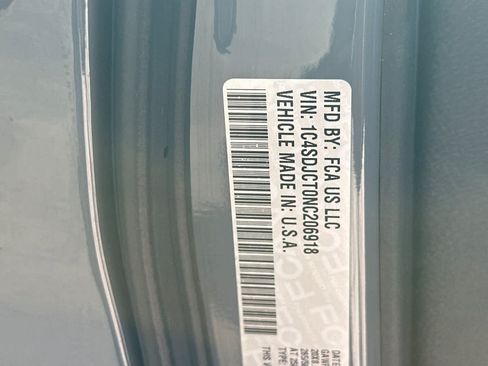Used 2022 Dodge Durango R/T w/ Blacktop Package AWD/4WD image 35