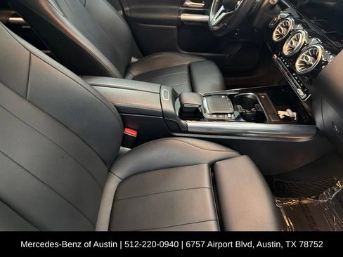 Used 2021 Mercedes-Benz GLA 250 image 31