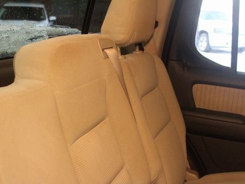 Used 2008 Ford Explorer Sport Trac XLT image 12