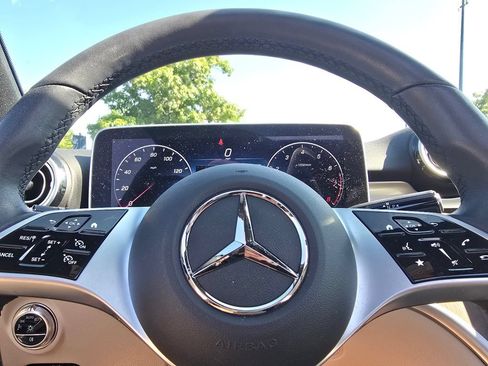Certified 2022 Mercedes-Benz C 300 4MATIC Sedan image 27