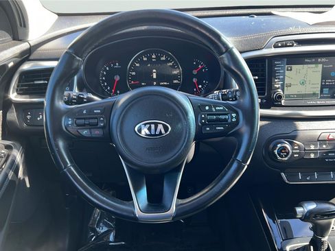 Used 2017 Kia Sorento SX AWD/4WD image 11