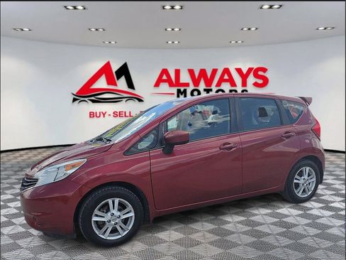 Used 2016 Nissan Versa Note SV w/ Sport Value Package FWD image 1