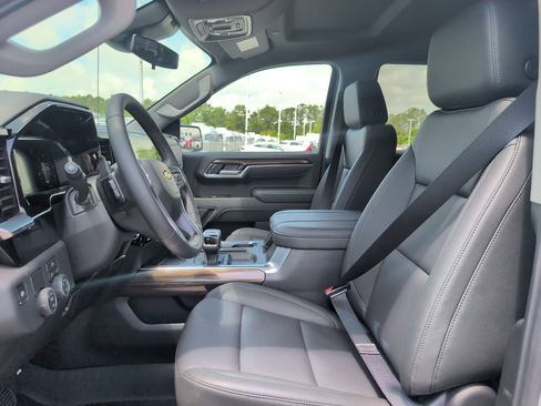 New 2026 Chevrolet Silverado 1500 LT w/ Leather Package RWD image 13