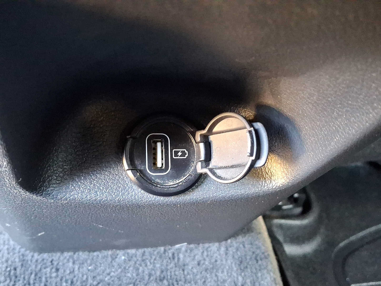 Used 2018 Hyundai Sonata Limited FWD image 11