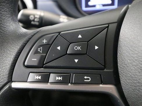 New 2025 Nissan Versa SV w/ Trunk Package image 6