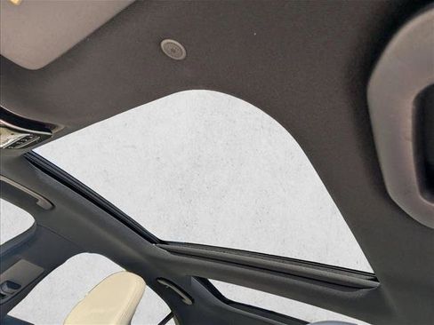 Certified 2023 Mercedes-Benz C 300 Sedan image 15